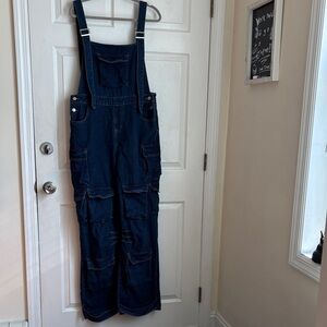 Cargo Style denim overalls size XXL lots of pockets adjustable straps festival